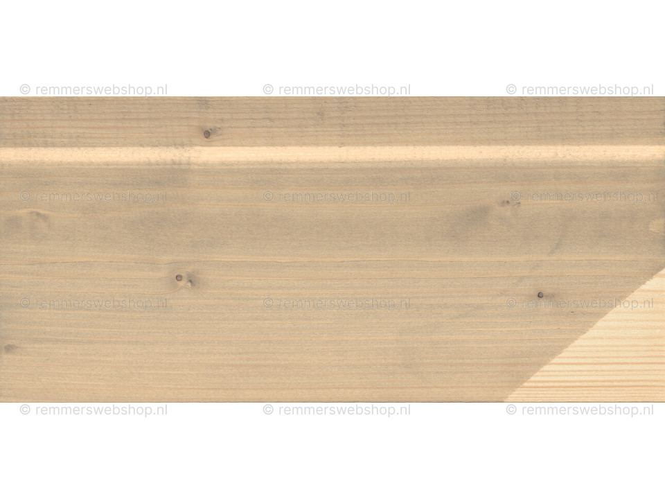 Houten plankje behandeld met Induline LW-717 Grey-Protect in nevelgrijs