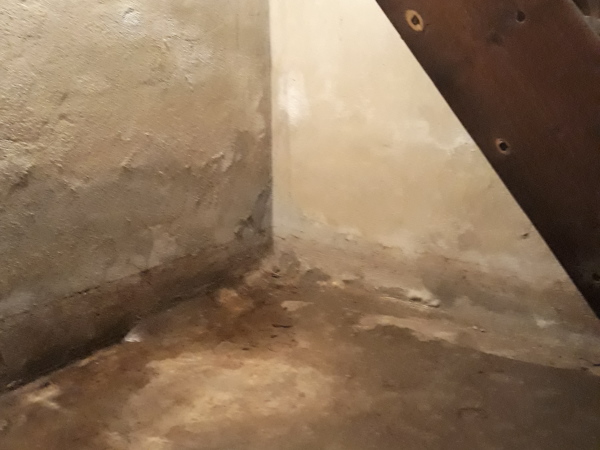 Het vochtpercentage in de kelder kunt u met een vochtdroger eenvoudig naar beneden brengen, helaas is dit maar tijdelijk. Het vochtpercentage in de kelder kunt u met een vochtdroger eenvoudig naar beneden brengen, helaas is dit maar tijdelijk.